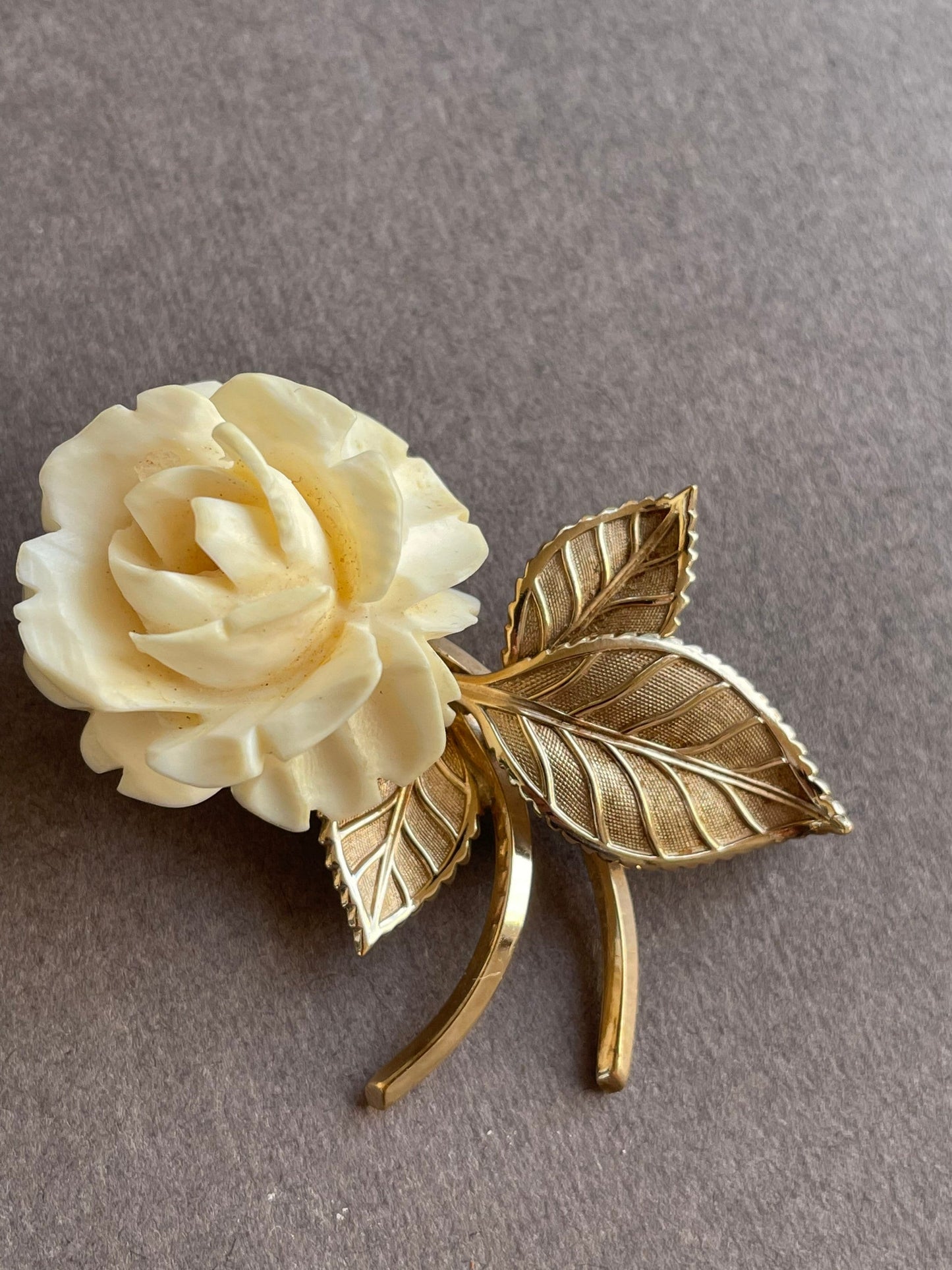 Brooch vintage Van Dell Rose