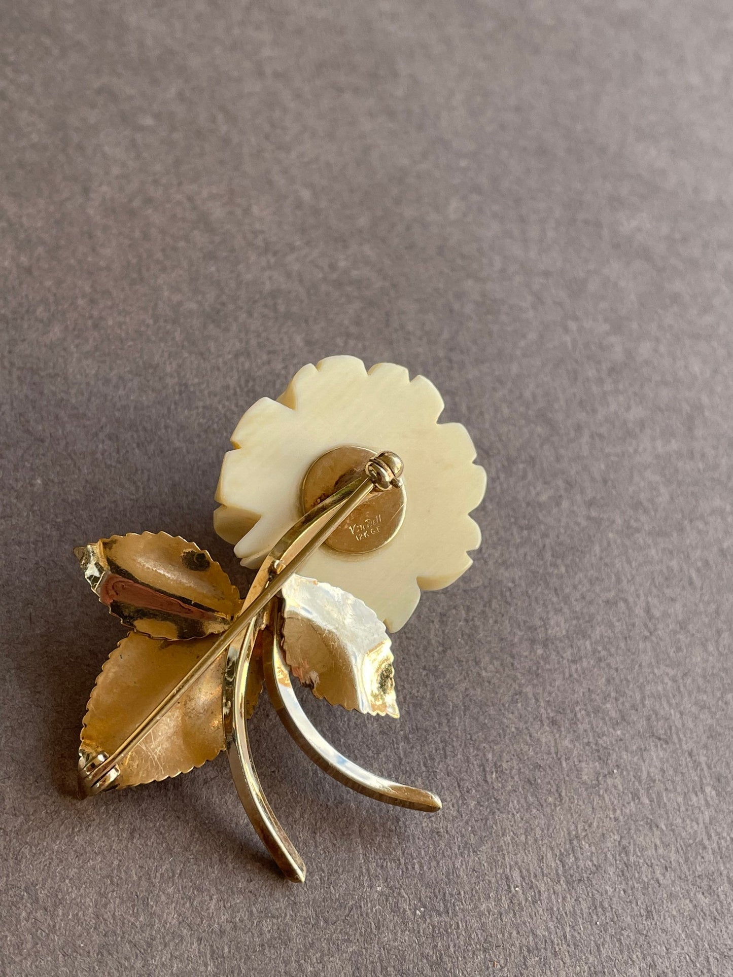 Brooch vintage Van Dell Rose