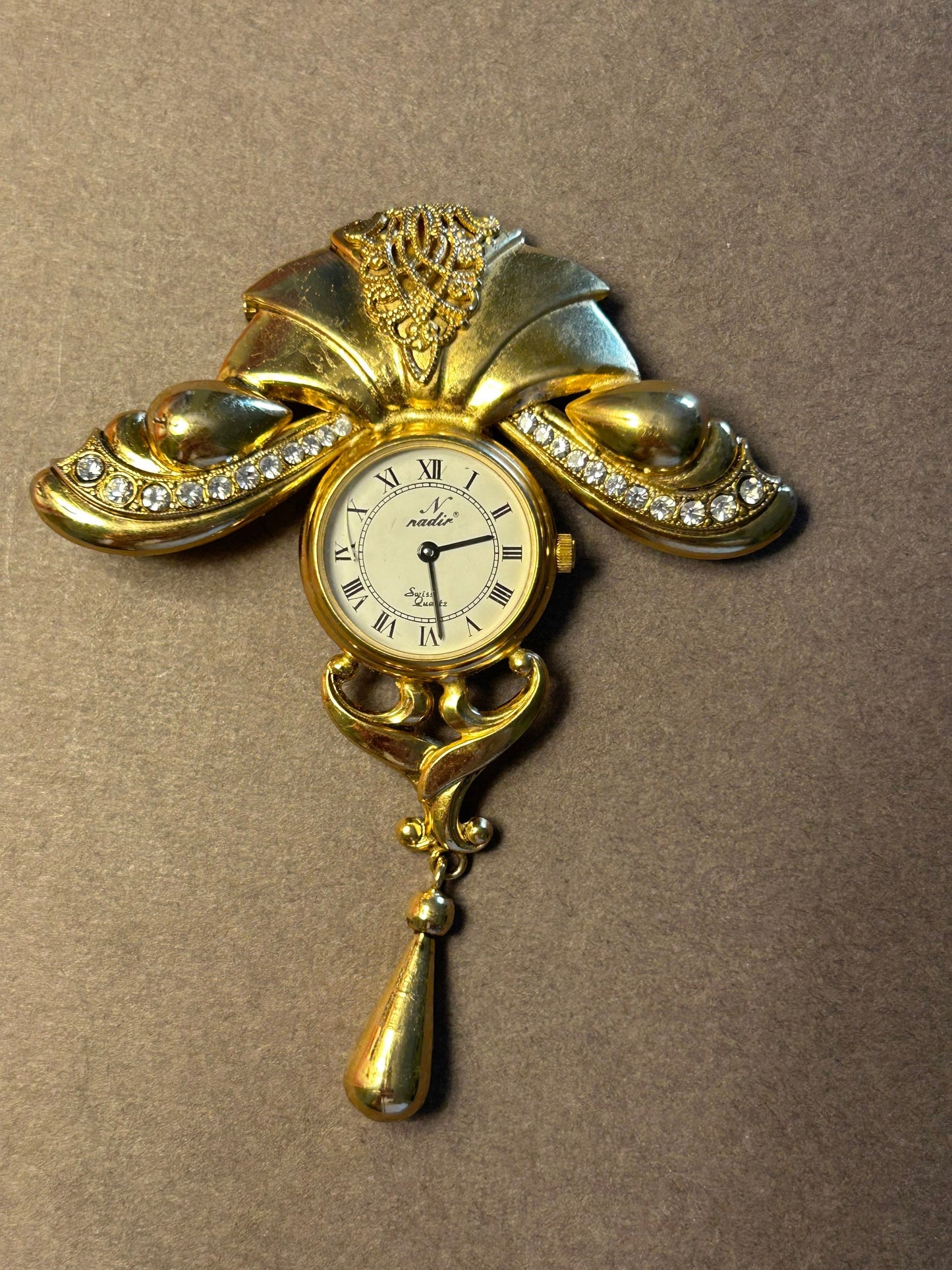 Brooch-watch, vintage, Nadir