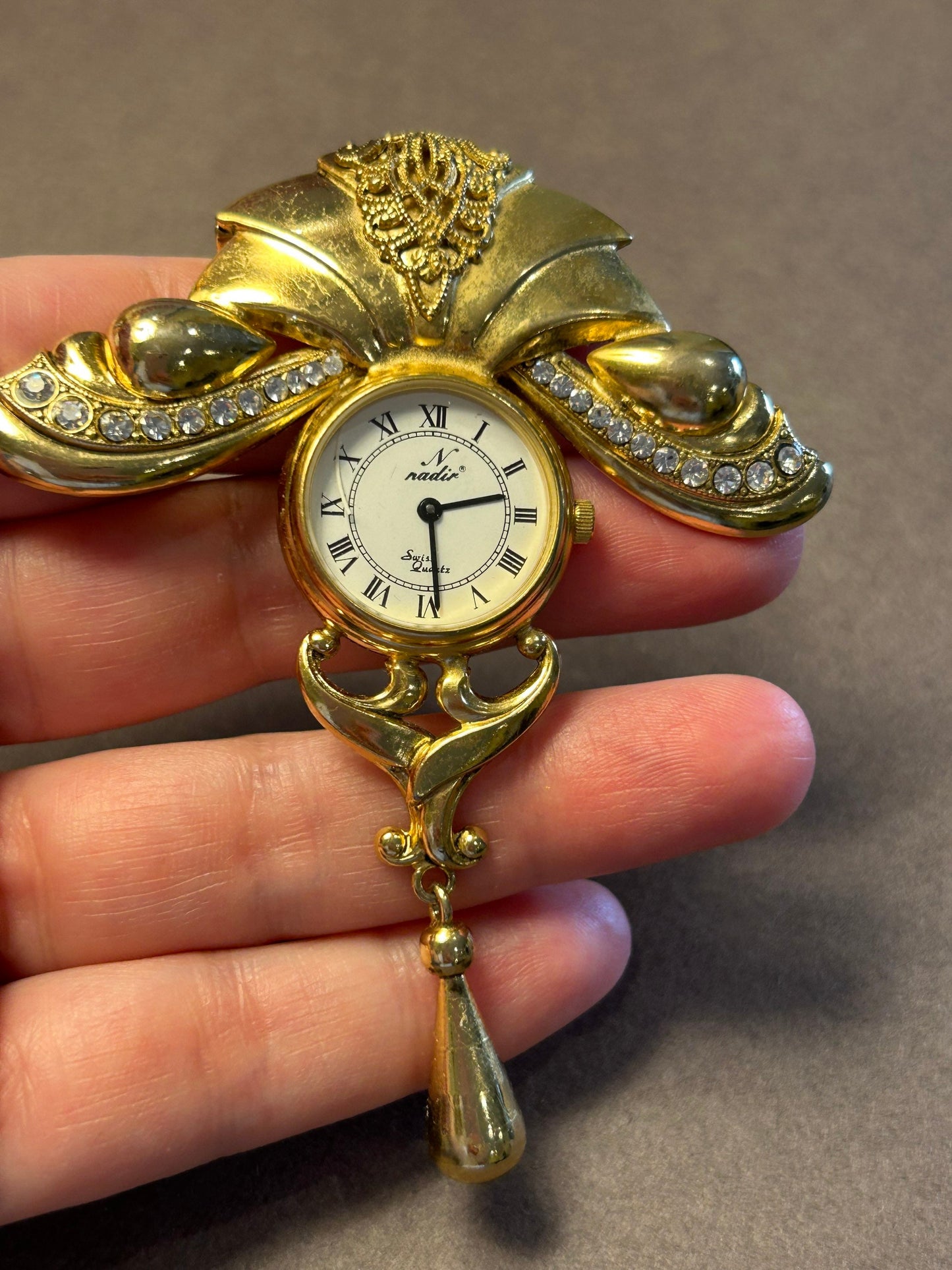 Brooch-watch, vintage, Nadir