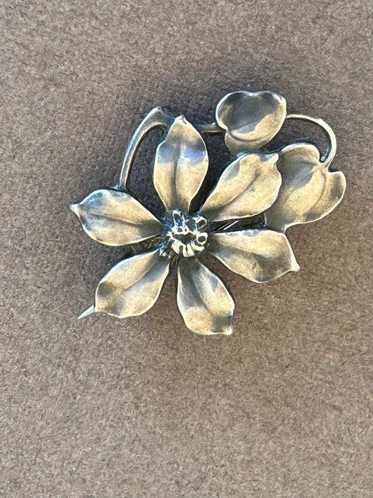 Brooch German Art Nouveau Geschutz 800