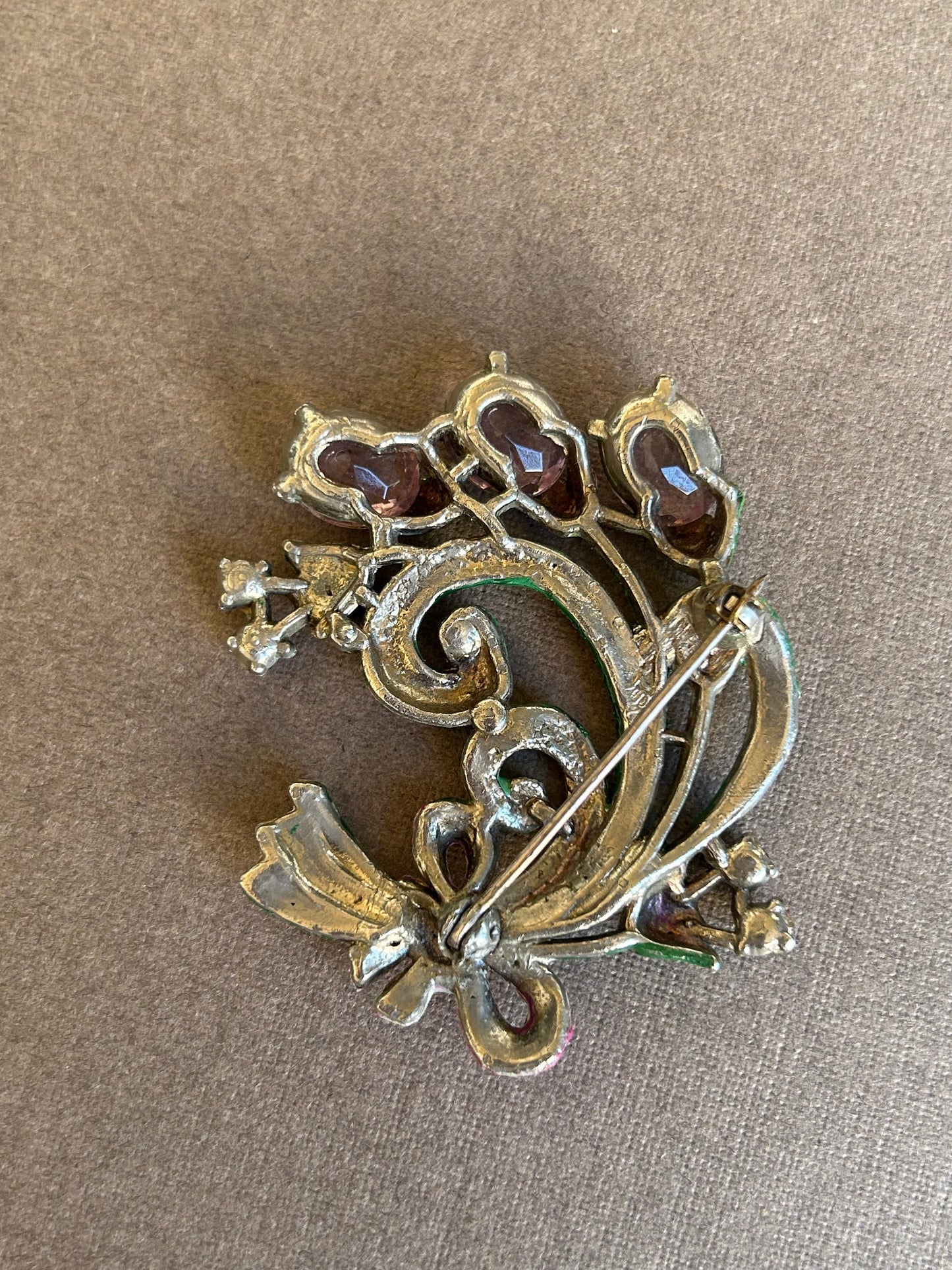 Fred Gray brooch 1930-1940