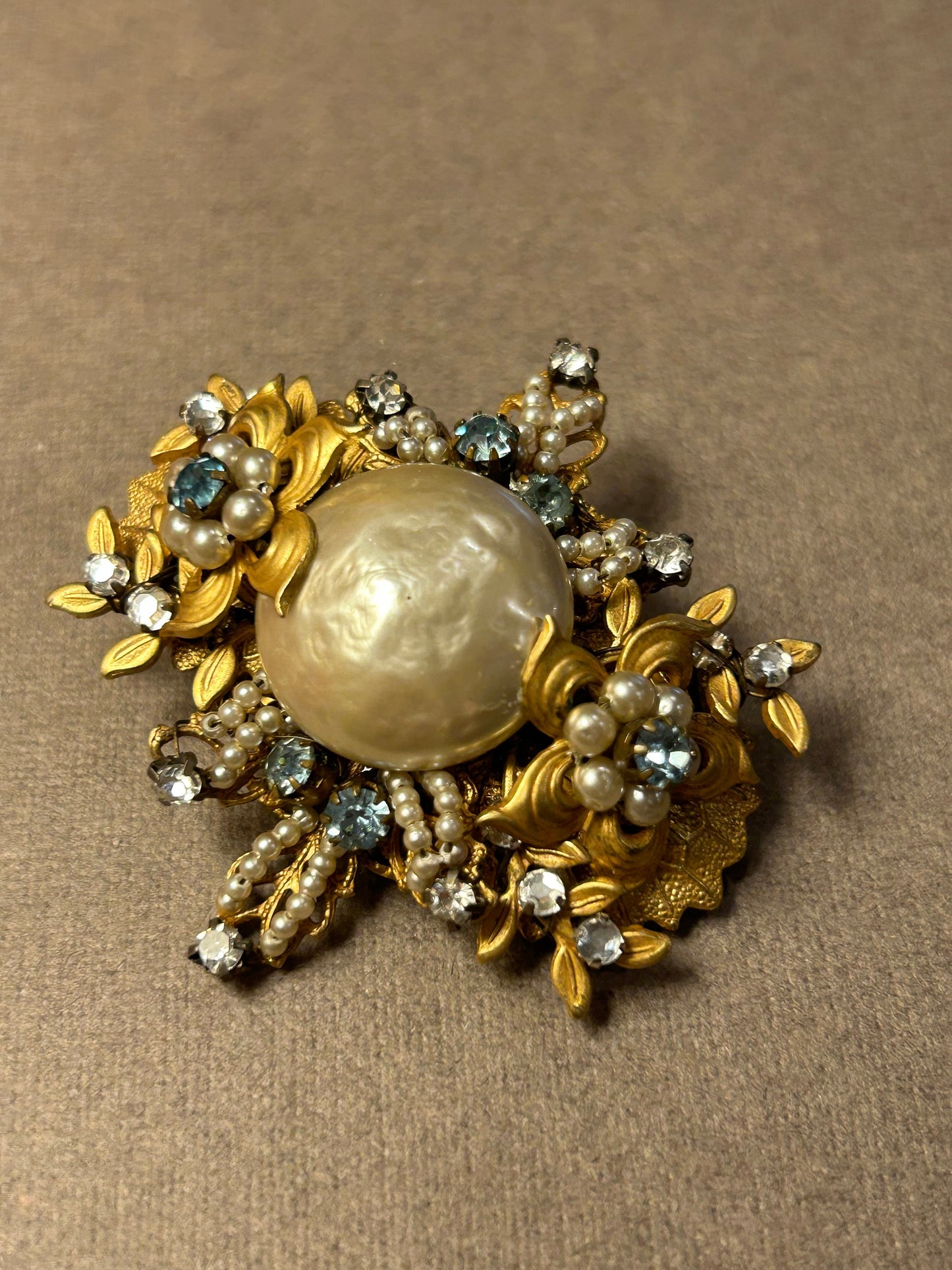 Miriam Haskell brooch vintage