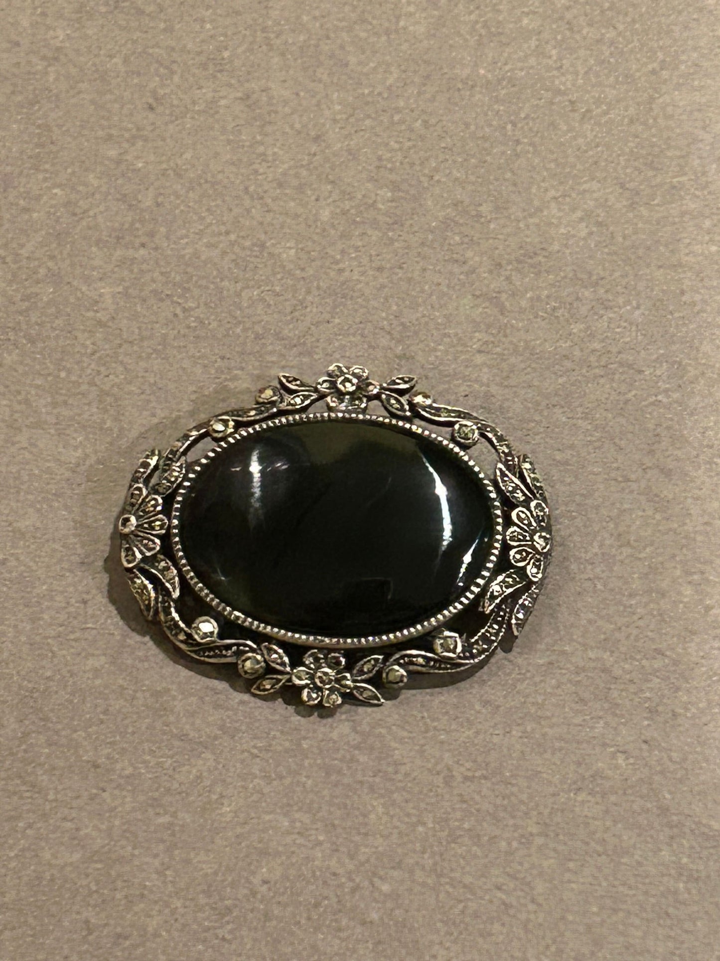 Sterling silver 925 black onyx and marcasites brooch