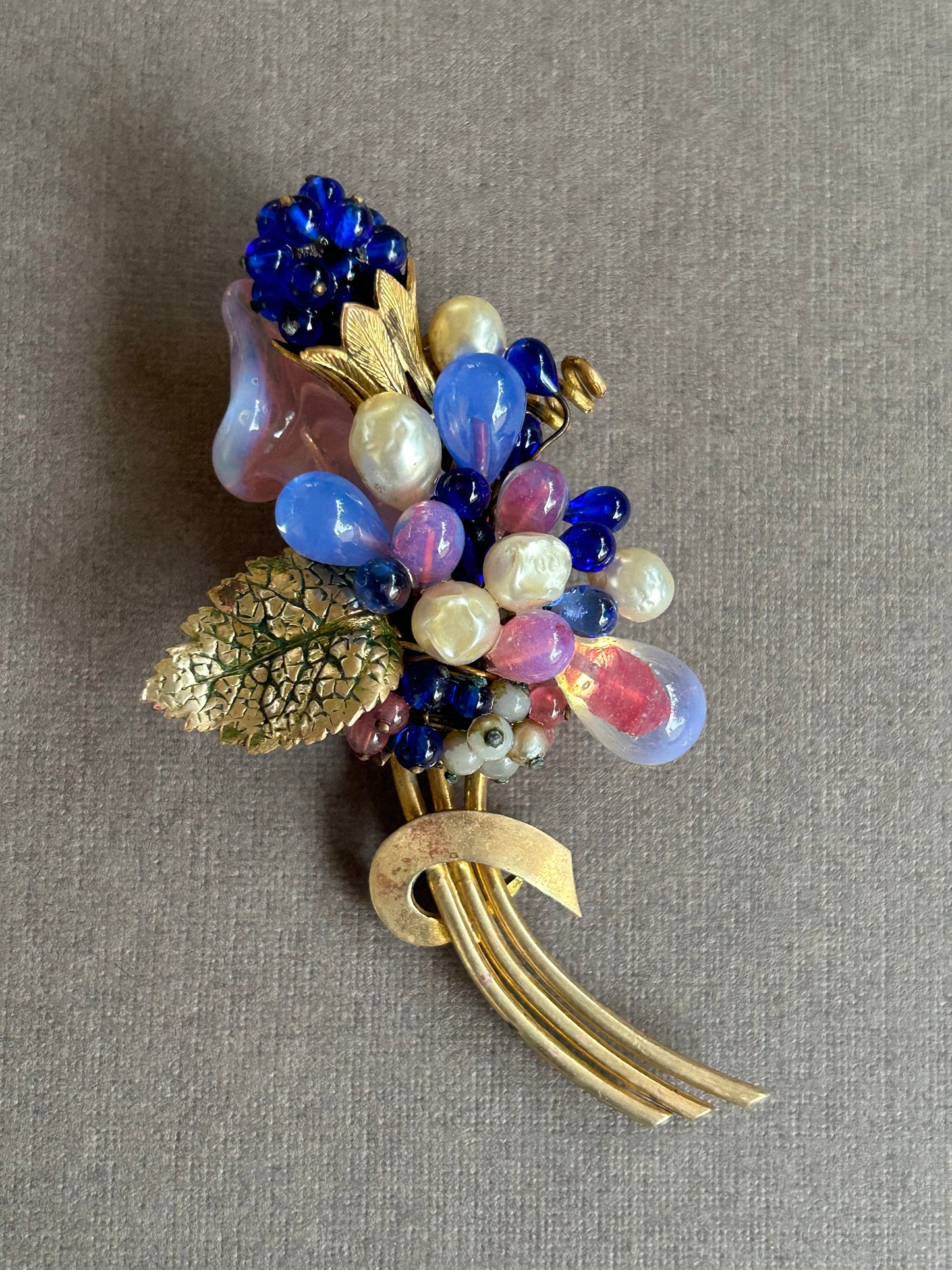 Louis Rousselet brooch vintage