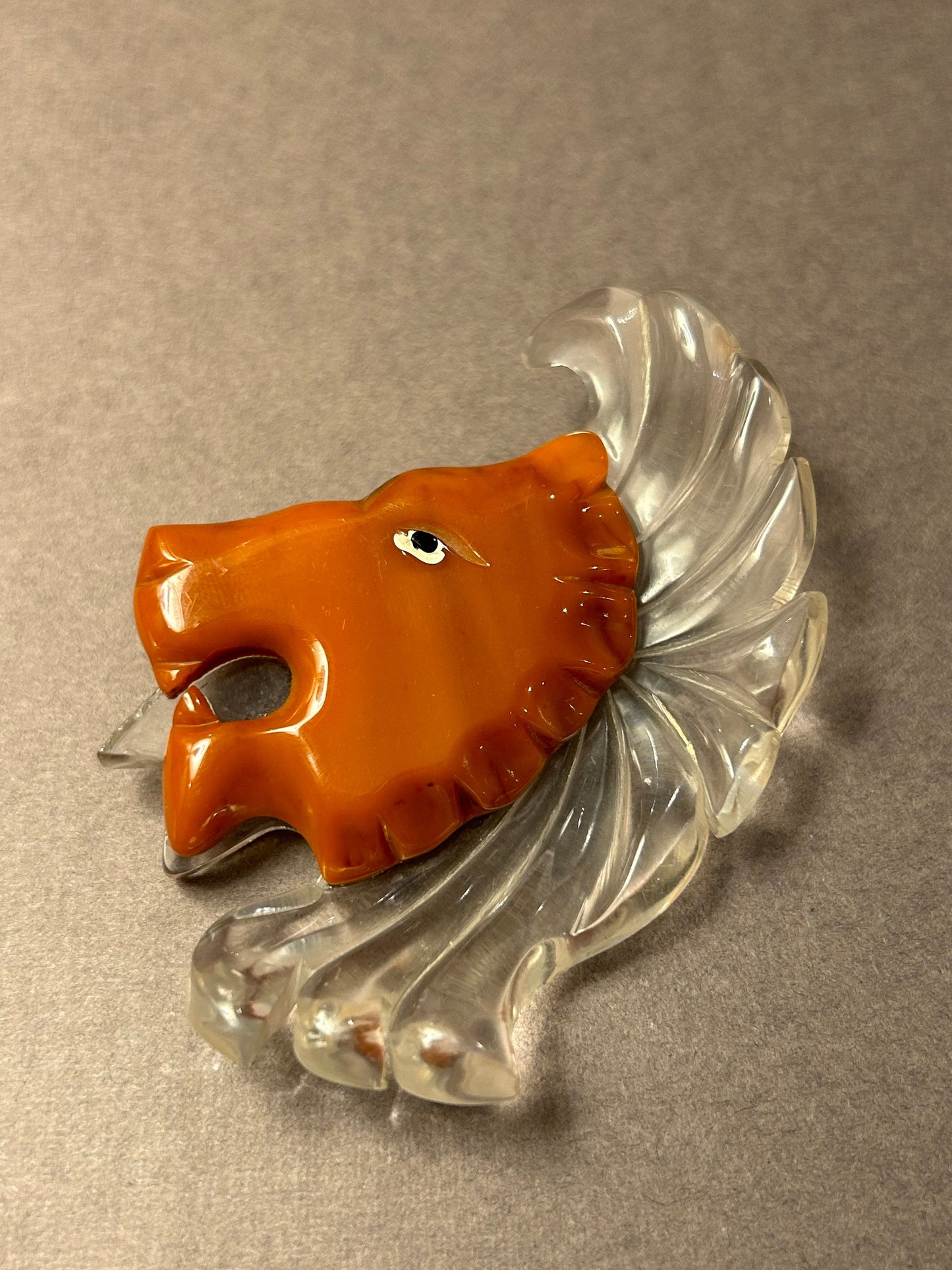 Brooch Lion bakelite and lucite