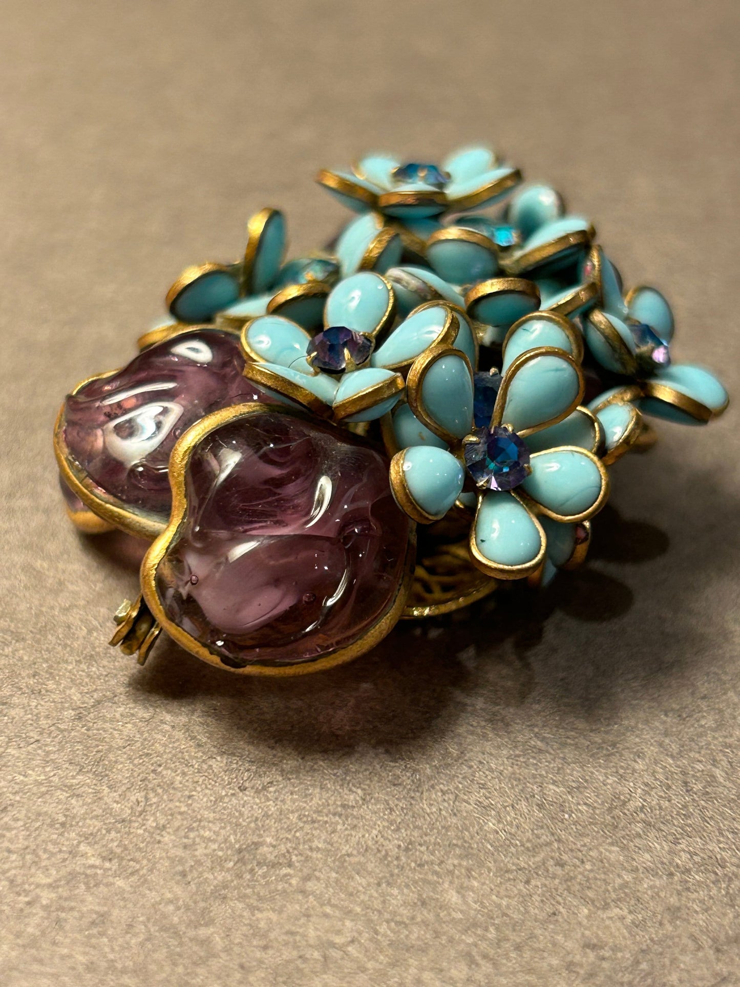 Rare Gripoix glass brooch 1950