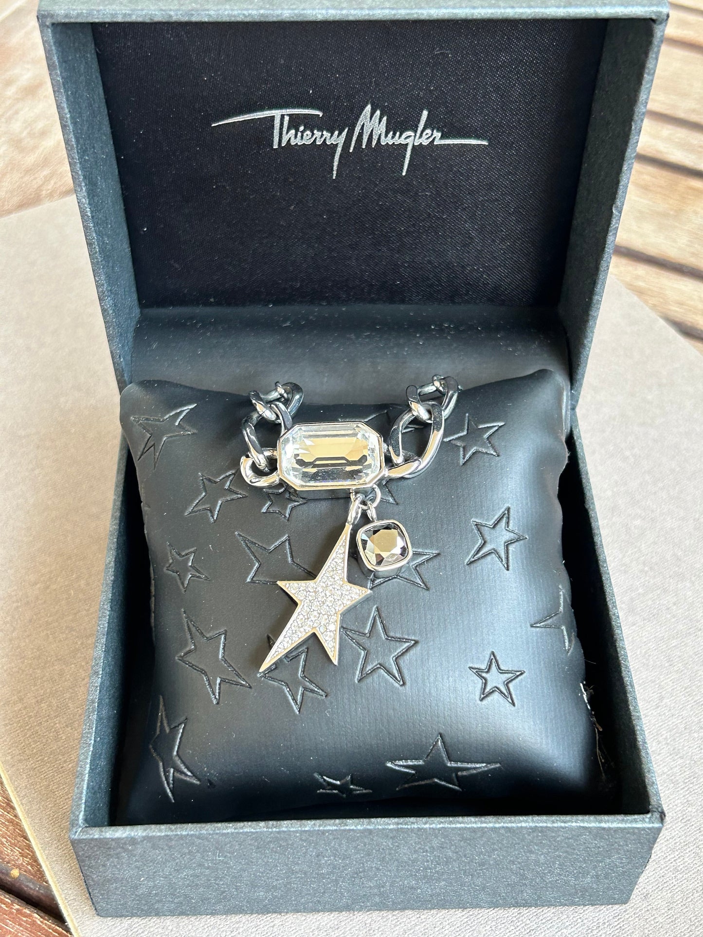 Thierry Mugler necklace vintage