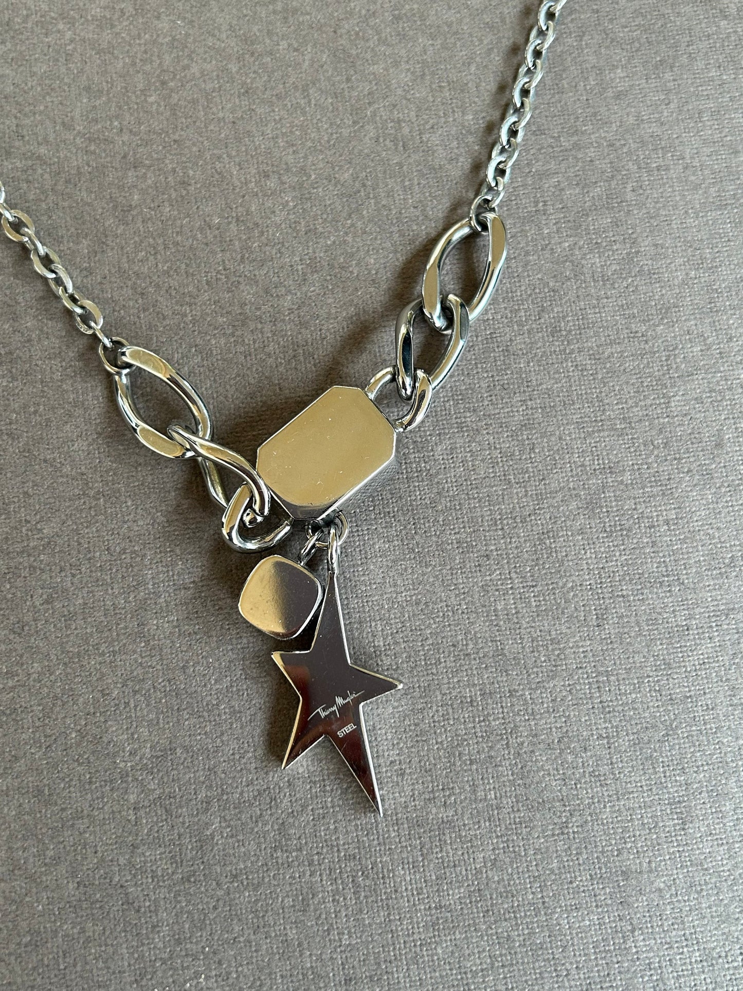 Thierry Mugler necklace vintage