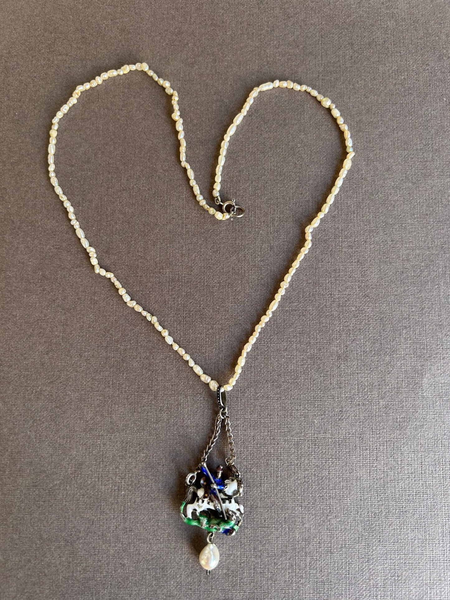 Antique necklace with pendant silver and pearl