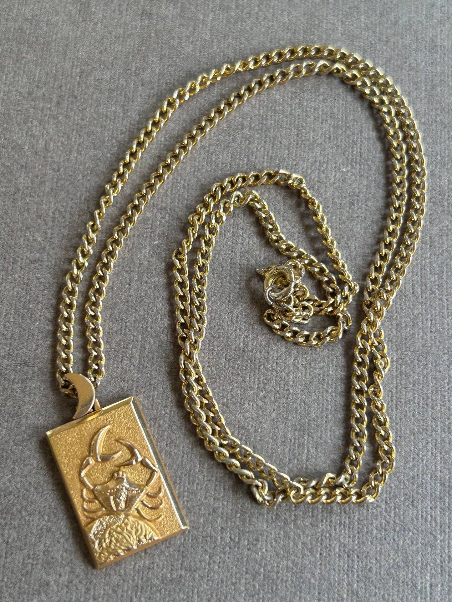 Fix Antique pendant and chain, gold plated zodiac "Cancer"