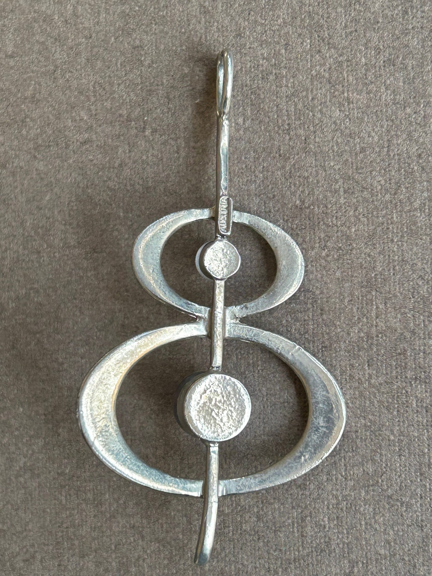 Pendant with glass chameleon Art Deco