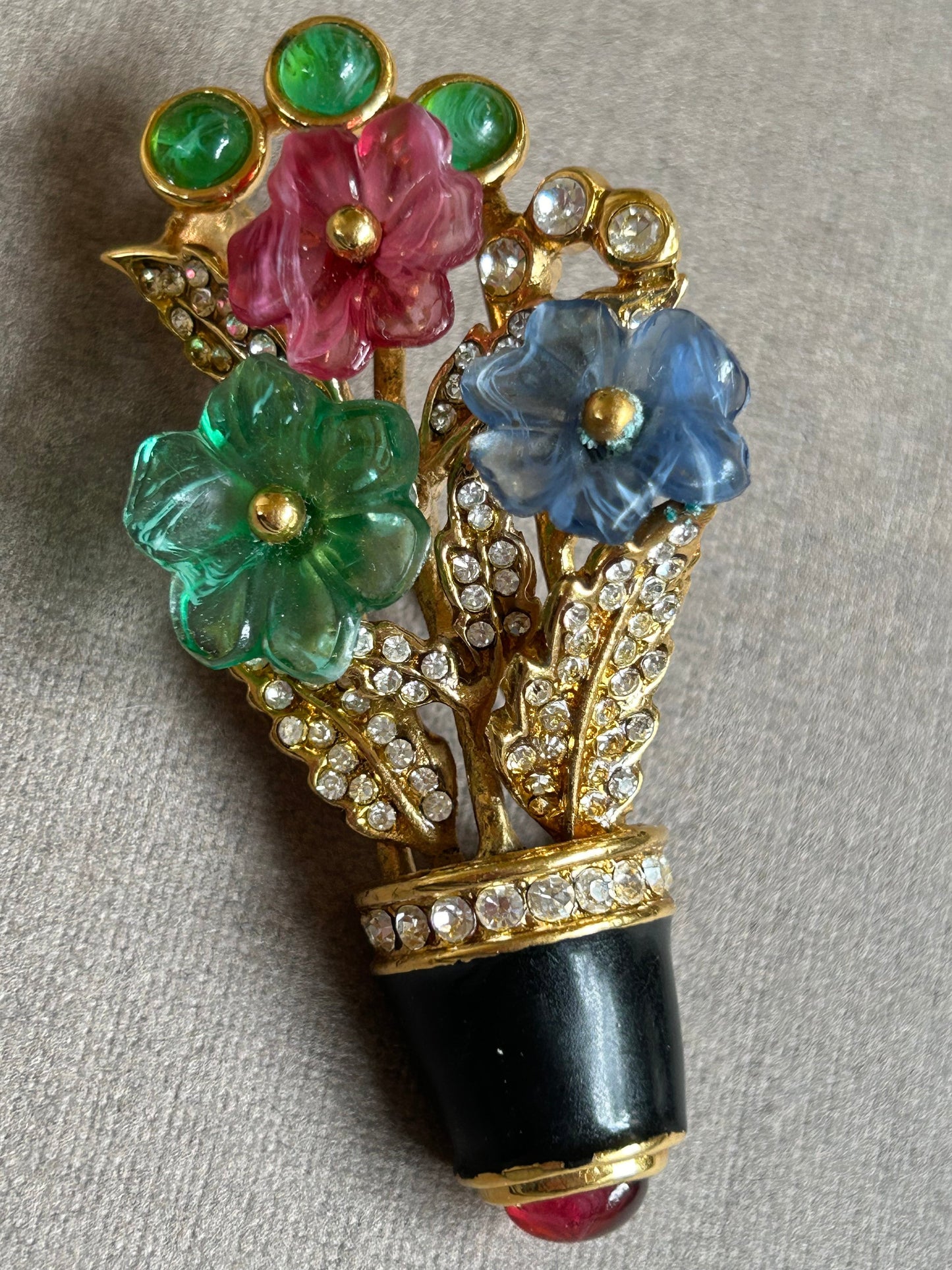 Bijoux Cascio vintage brooch