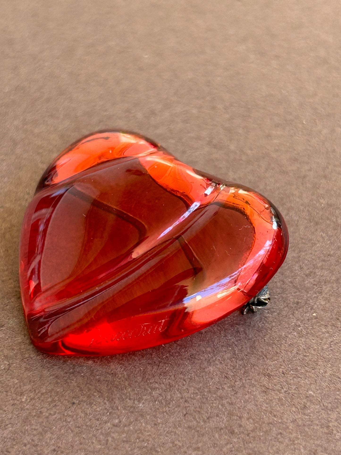 Baccarat brooch Heart