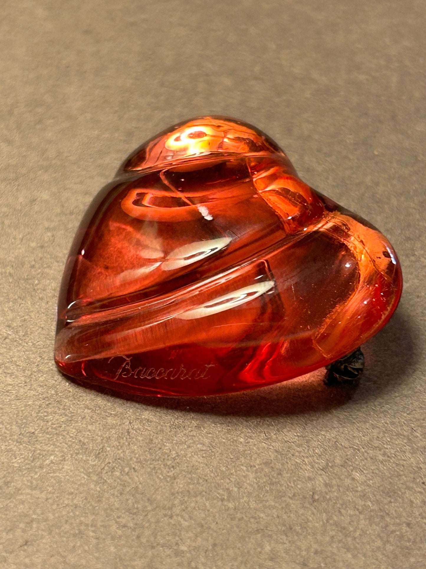 Baccarat brooch Heart