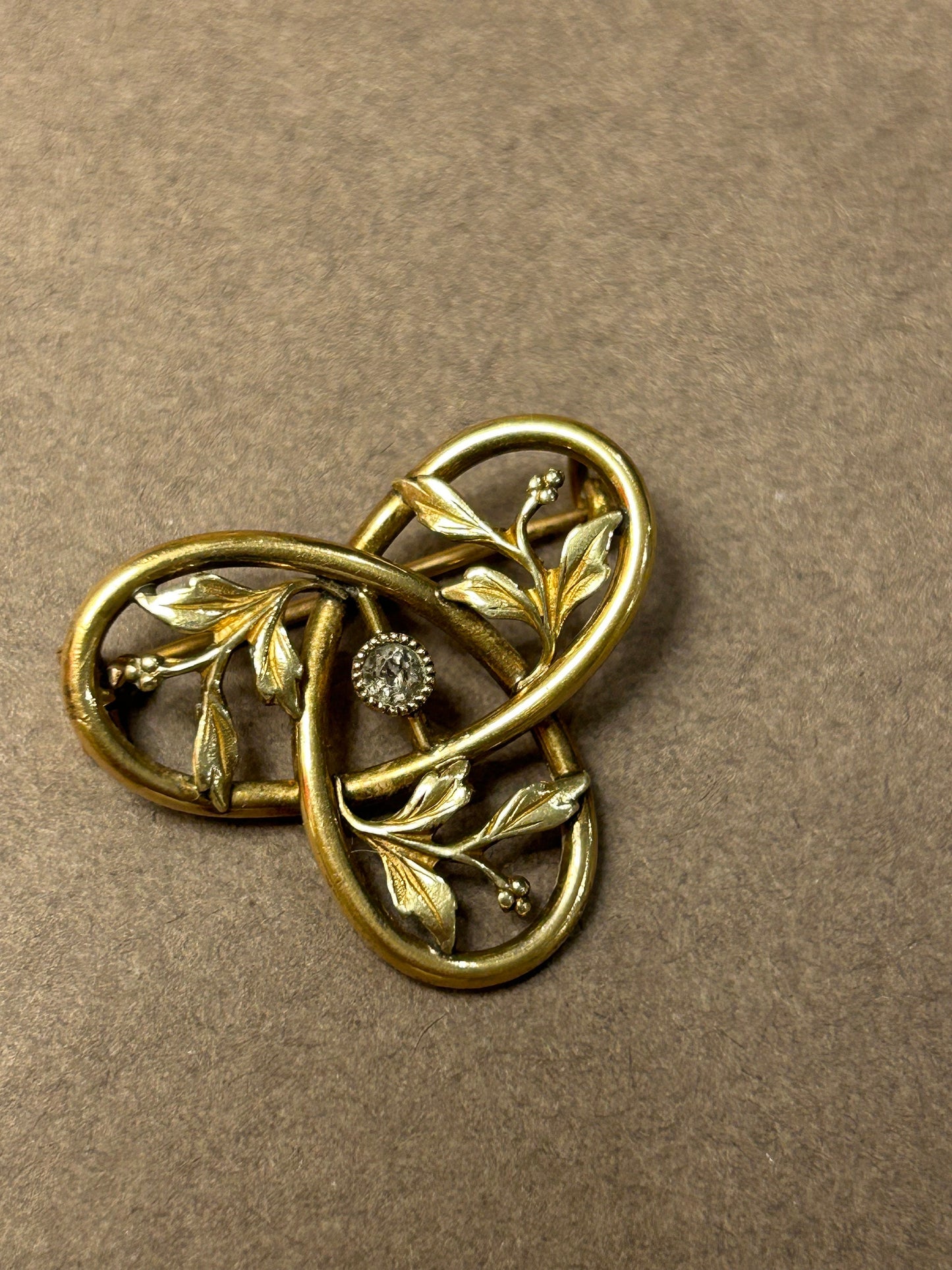 Oria antique brooch 1900