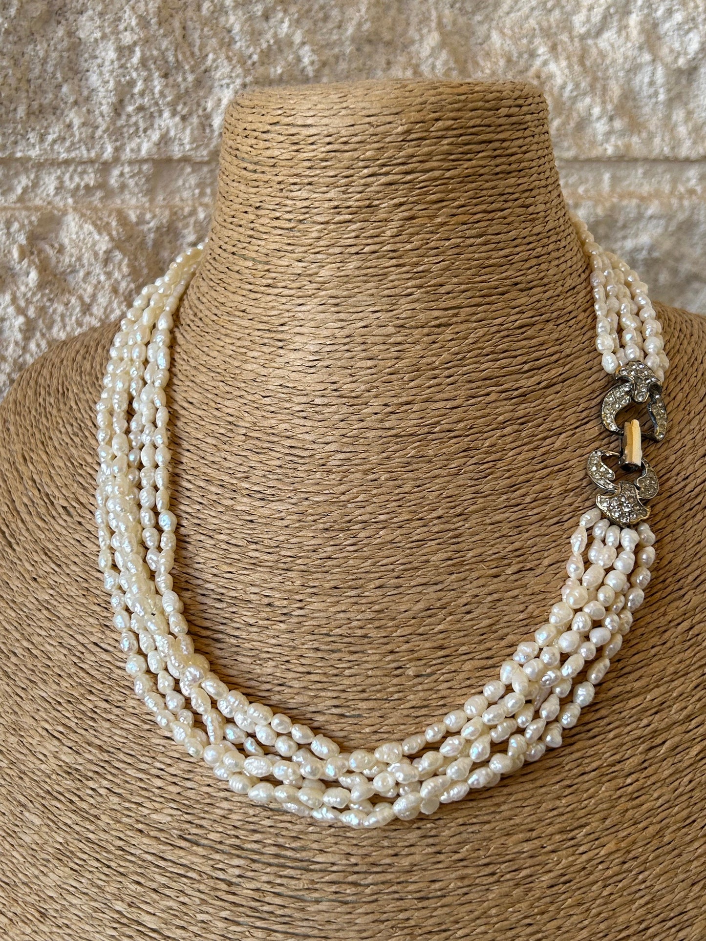 Freshwater pearl necklace with silver clasp, vintage