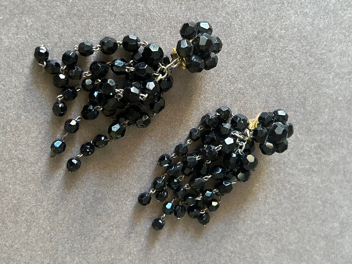 Art Deco Vintage black glass clips